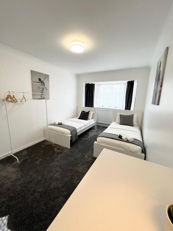 Stunning Flat In Greater London Hotell Eksteriør bilde
