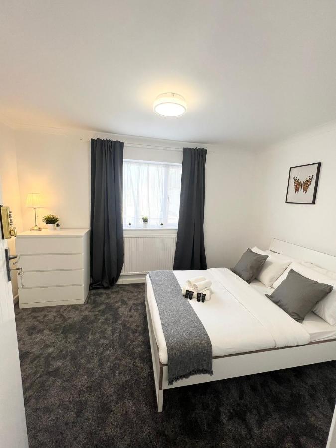 Stunning Flat In Greater London Hotell Eksteriør bilde
