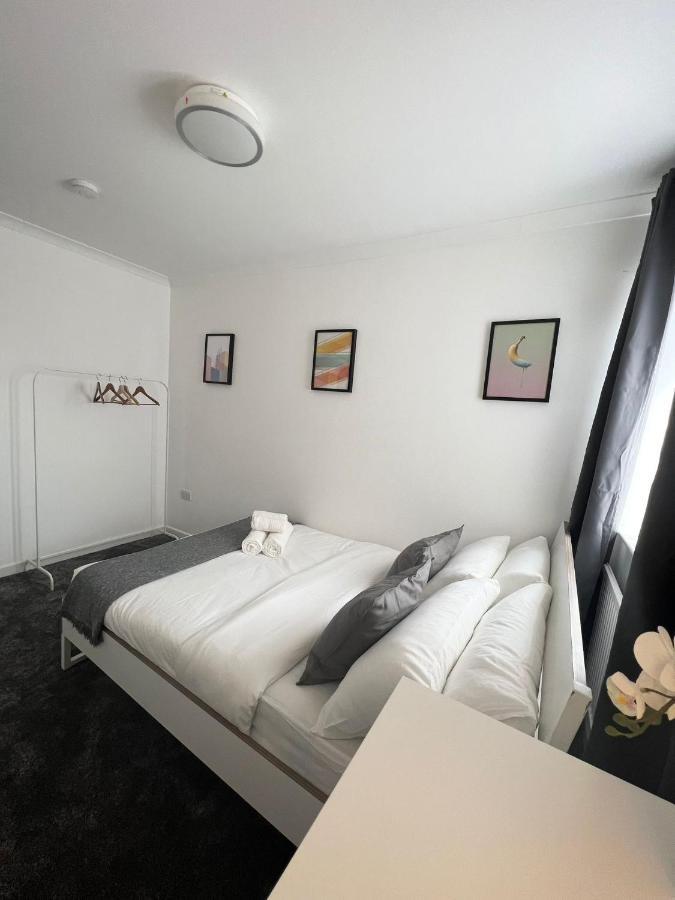 Stunning Flat In Greater London Hotell Eksteriør bilde
